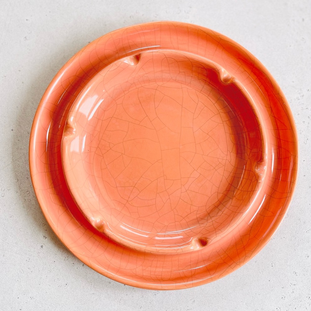 Vintage Jaru Pottery Ceramic 1982 Coral Tone Crazed Round Ashtray